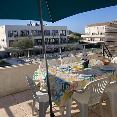Sol-y-days Cap Camargue Duplex Et Piscine